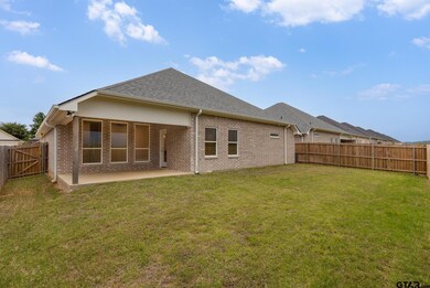 1660 Legacy Dr, Tyler, TX 75703 - photo 4
