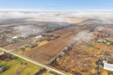 W5436 Quarry Rd, Appleton, WI 54913 - photo 2