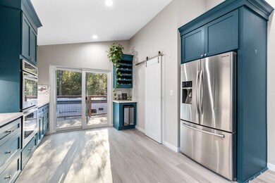 6310 County Road 435 Wickwillow, Alvin, TX 77511 - photo 2