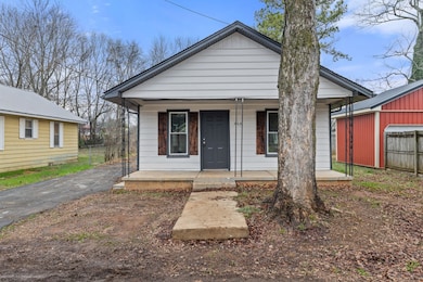 208 Plummer St, Lawrenceburg, TN 38464 - photo 5