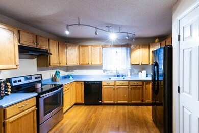 804 Hood St, Fall River, MA 02720 - photo 5