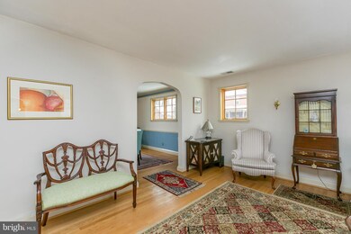 2430 Pelham Ave, Baltimore, MD 21213 - photo 3