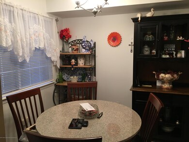 12 Franklin Ln unit D, Staten Island, NY 10306 - photo 7