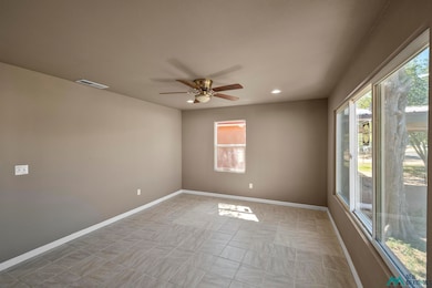 1206 S Houston St, Hobbs, NM 88240 - photo 6