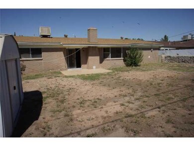 10224 Renfrew Dr, El Paso, TX 79925 - photo 4