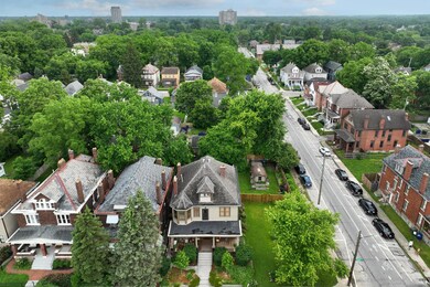 1534 Bryden Rd unit 36, Columbus, OH 43205 - photo 6