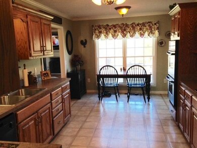 143 Charlie Shaw Rd, Lewisburg, TN 37091 - photo 7