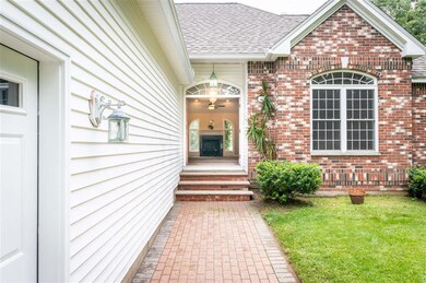 11 Burns Rd, Pelham, NH 03076 - photo 3