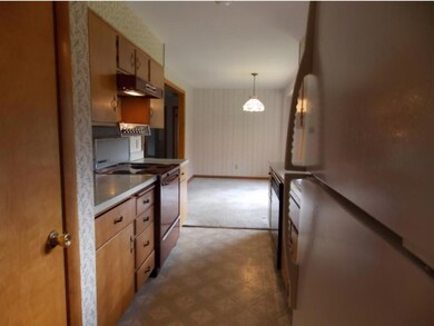 75 Laurel Dr, Saint Johnsbury, VT 05819 - photo 5