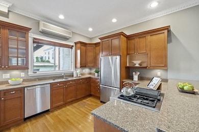 17 Thomas Park unit 1, Boston, MA 02127 - photo 5