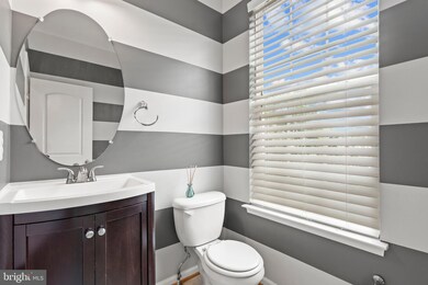 22667 Flowing Spring Square, Brambleton, VA 20148 - photo 6