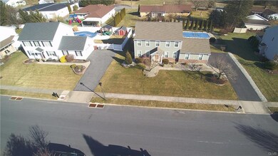 2541 Somerset Rd, Whitehall, PA 18052 - photo 4