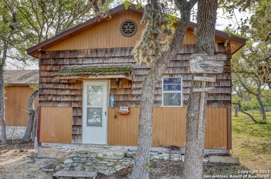 630 County Road 246, Hondo, TX 78861 - photo 7