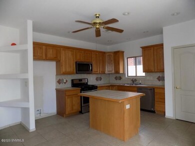 902 Hermoso El Sol, Alamogordo, NM 88310 - photo 7