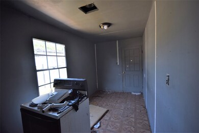 2425 Mierianne St, Houston, TX 77093 - photo 7