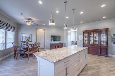 32-web-or-mls-1437 Colbey Loop-033