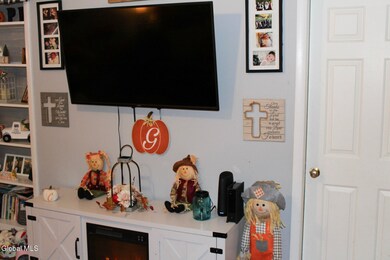 112 Oak St, Corinth, NY 12822 - photo 6