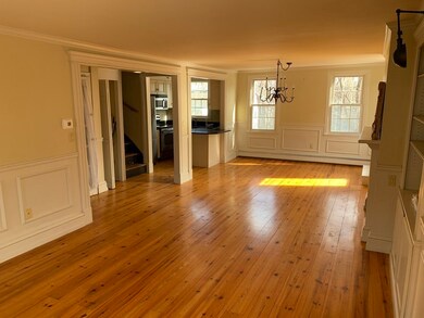 9 Charles St unit 2, Newburyport, MA 01950 - photo 4