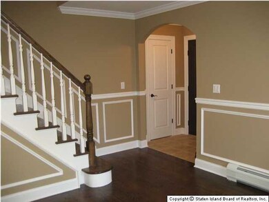 125 Cheshire Place, Staten Island, NY 10301 - photo 2