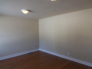 306 W 11th St, La Porte, IN 46350 - photo 3