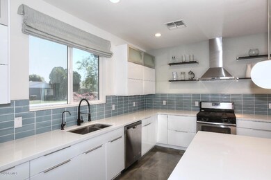 Gas Cooktop - Excess Storage