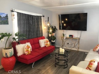 1618 W 132nd St unit 17, Gardena, CA 90249 - photo 2