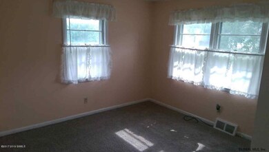20 Seward St, Queensbury, NY 12804 - photo 5