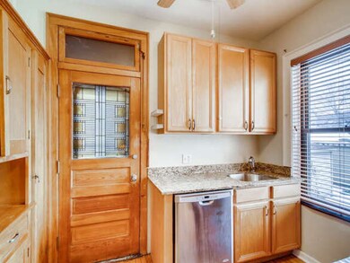 2217 W Ainslie St unit 1, Chicago, IL 60625 - photo 6