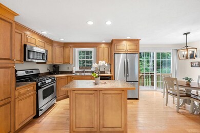 284 Pulpit Rd, Bedford, NH 03110 - photo 5