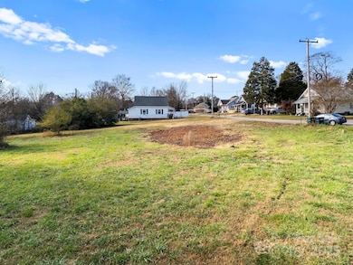 340 Field Dr, Troutman, NC 28166 - photo 2