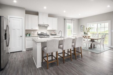 3755 Sweet Meadow Ct, Macungie, PA 18062 - photo 2