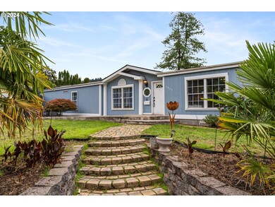 1083 S 59th St, Springfield, OR 97478 - photo 3