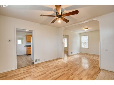 Living Room/Dining Room