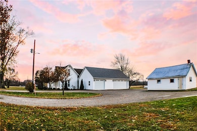 21250 County Highway 17, Charleston, IL 61920 - photo 3