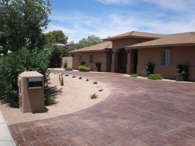 6924 Circular Drive