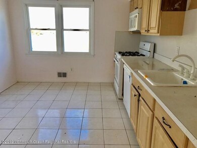 22 kitchen2