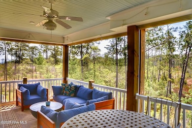 82 Back Cove Cir