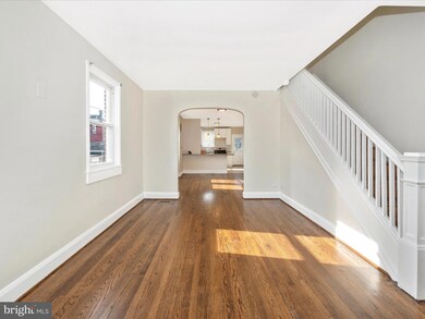 3701 Colborne Rd, Baltimore, MD 21229 - photo 5