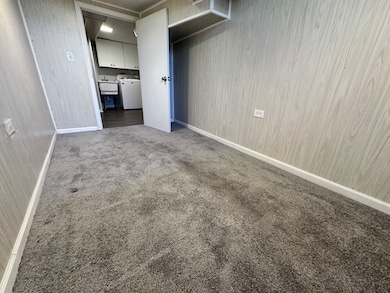 419 Fremont St, Elgin, IL 60120 - photo 5