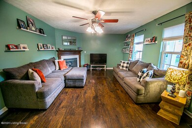 7807 Appleview Ln, Louisville, KY 40228 - photo 4