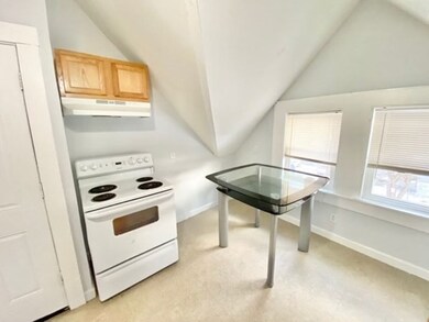 345-347 Bay St, Springfield, MA 01109 - photo 4