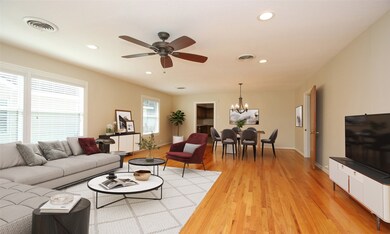 911 W Gardner St, Houston, TX 77009 - photo 3