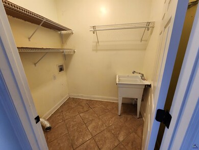 208 Twelve Oaks Dr, Warner Robins, GA 31088 - photo 6