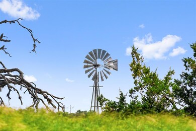 12684 S State Highway 16, Fredericksburg, TX 78624 - photo 4