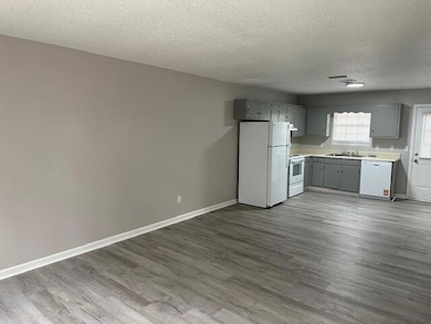 705 Gale Dr NE, Cleveland, TN 37312 - photo 2