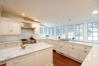 4 Cutters Bluff, Weston, MA 02493 - photo 6