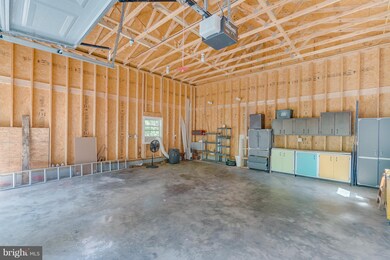 7306 Mariposa Dr, Manassas, VA 20112 - photo 3