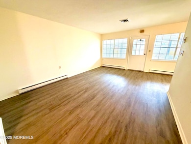 842B Inverness Ct, Lakewood, NJ 08701 - photo 3