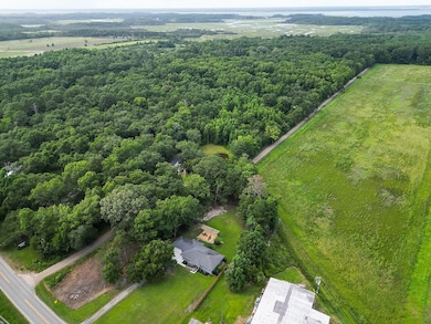 2422 Highway 174, Edisto Island, SC 29438 - photo 4