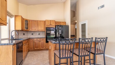 3360 S Oleander Dr-6